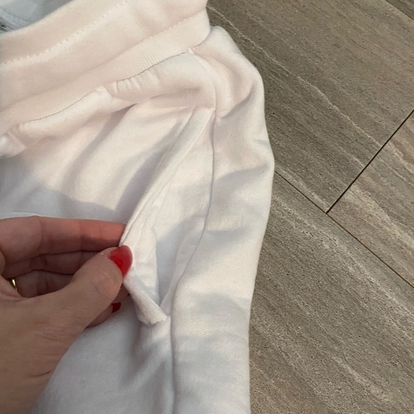 Women's Disney Mickey Mouse Sweatpants Joggers Small 3/5 White Pockets - Picture 5 of 7